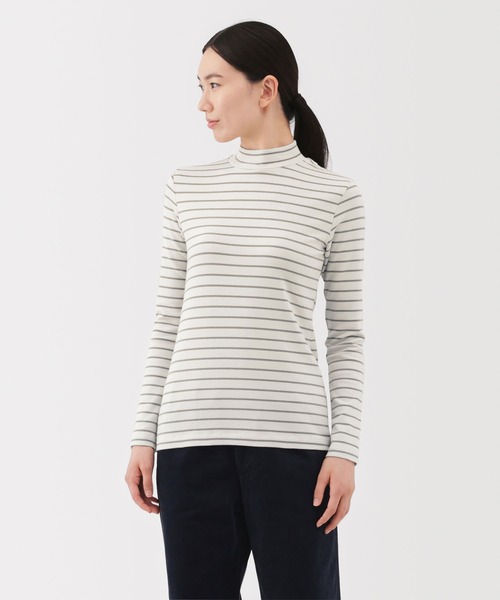 無印良品（ムジルシリョウヒン）の「婦人　起毛フライス編みハイネック長袖Ｔシャツ（Tシャツ/カットソー・レディース・ライトイエロー/ライトグレー/ホワイト/ブラック系/ホワイト系/ブラック・S/XL/L/M）」の2枚目の写真