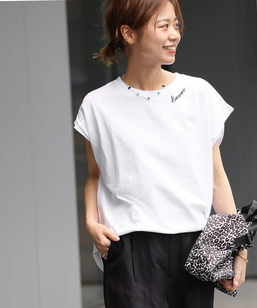 JOURNAL STANDARD relume（ジャーナルスタンダード　レリューム）の「《追加3》刺繍ロゴフレンチTEE（Tシャツ/カットソー・レディース・ホワイト系その他/ブラック系その他/ホワイト×ホワイト・FREE）」の6枚目の写真