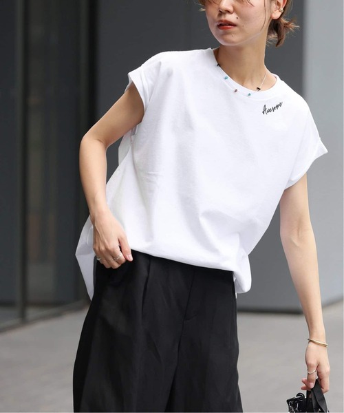 JOURNAL STANDARD relume（ジャーナルスタンダード　レリューム）の「《追加3》刺繍ロゴフレンチTEE（Tシャツ/カットソー・レディース・ホワイト系その他/ブラック系その他/ホワイト×ホワイト・FREE）」の7枚目の写真