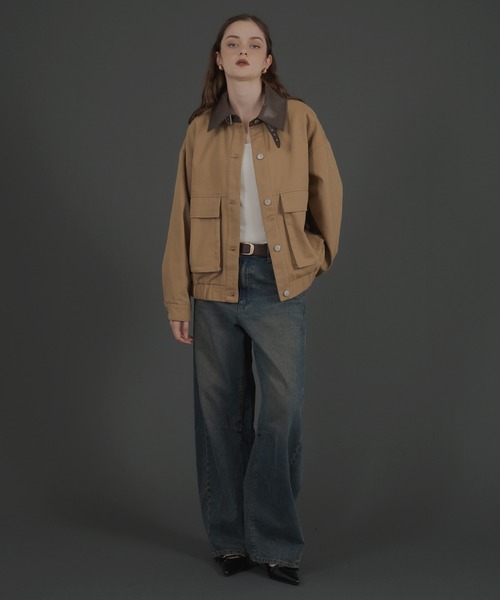 Mili affinity（ミリアフィニティー）の「フェイクレザー切り替えバイカラーワークジャケット（ブルゾン・レディース・ブラック/ベージュ/ブラウン・FREE）」の8枚目の写真