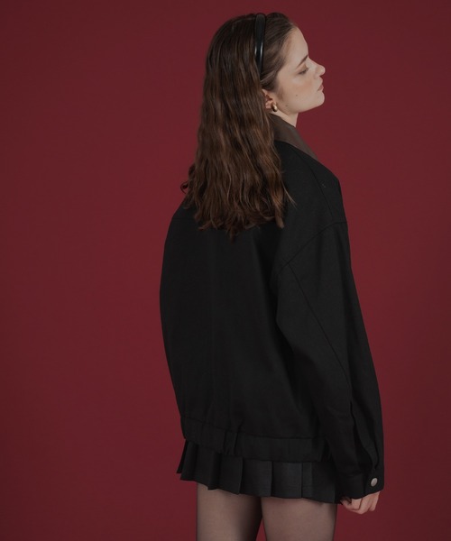 Mili affinity（ミリアフィニティー）の「フェイクレザー切り替えバイカラーワークジャケット（ブルゾン・レディース・ブラック/ベージュ/ブラウン・FREE）」の13枚目の写真