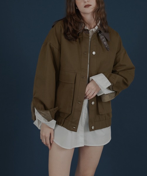 Mili affinity（ミリアフィニティー）の「フェイクレザー切り替えバイカラーワークジャケット（ブルゾン・レディース・ブラック/ベージュ/ブラウン・FREE）」の20枚目の写真