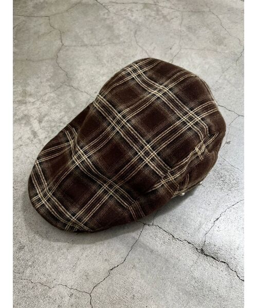 EMODA(エモダ)の「スタッズベルトハンチングキャップ(ハンチング/ベレー帽・レディース・ブラック/ブラウン・FREE)」の12枚目の写真