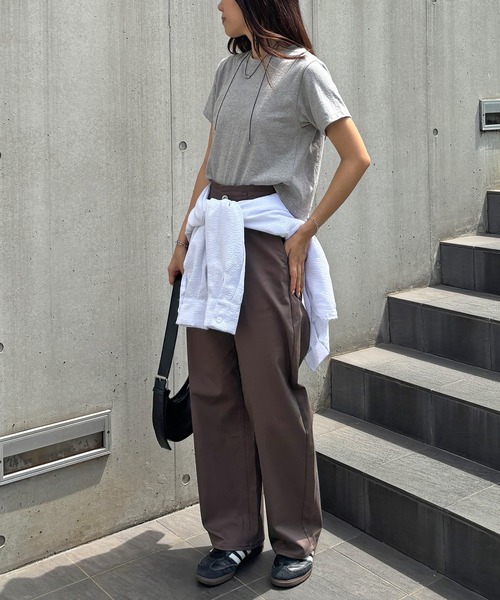 ISOOK(アイスー)の「ワイドエッグチノパンツ / バレルパンツ コクーンパンツ ハイウエスト ベージュ ブラウン カーキ ブラック ZOZOTOWN限定(チノパンツ・レディース・ブラウン/ブラック/カーキ/ライトベージュ・マルチサイズ)」の14枚目の写真