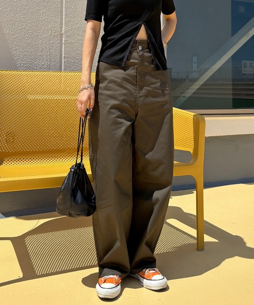 ISOOK(アイスー)の「ワイドエッグチノパンツ / バレルパンツ コクーンパンツ ハイウエスト ベージュ ブラウン カーキ ブラック ZOZOTOWN限定(チノパンツ・レディース・ブラウン/ブラック/カーキ/ライトベージュ・マルチサイズ)」の12枚目の写真