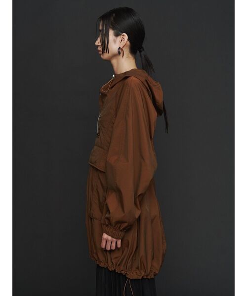 UN3D.（アンスリード）の「ARMOR ANORAK / アーマーアノラック（その他アウター・レディース・キャメル/ブラック/カーキ・FREE）」の5枚目の写真