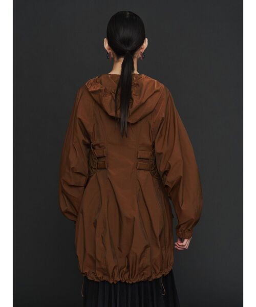 UN3D.（アンスリード）の「ARMOR ANORAK / アーマーアノラック（その他アウター・レディース・キャメル/ブラック/カーキ・FREE）」の6枚目の写真