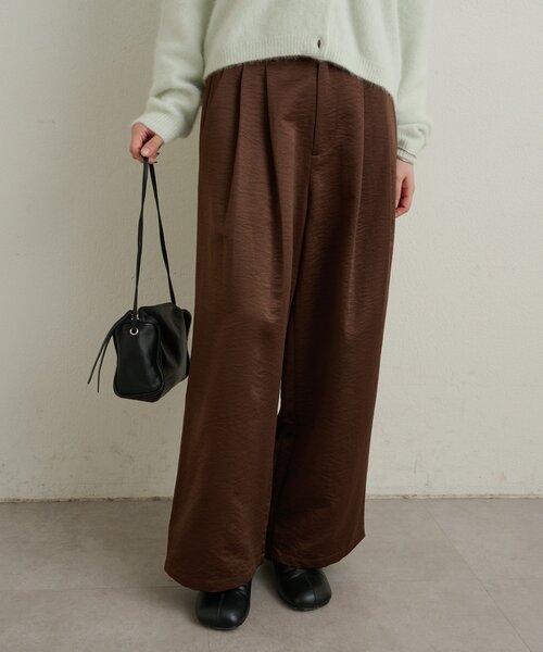 Omekashi(オメカシ)の「サテンパンツ(その他パンツ・レディース・チャコールグレー/ブラウン/ベージュ・TM/36/38)」の20枚目の写真