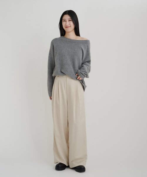 Omekashi(オメカシ)の「サテンパンツ(その他パンツ・レディース・チャコールグレー/ブラウン/ベージュ・TM/36/38)」の18枚目の写真