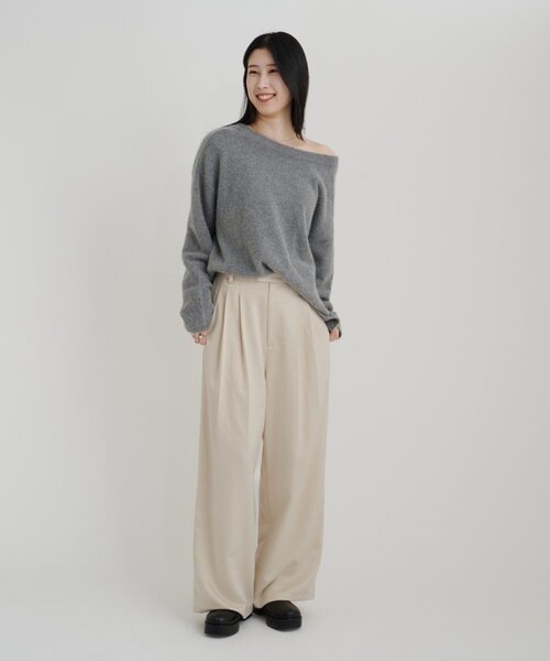 Omekashi(オメカシ)の「サテンパンツ(その他パンツ・レディース・チャコールグレー/ブラウン/ベージュ・TM/36/38)」の22枚目の写真