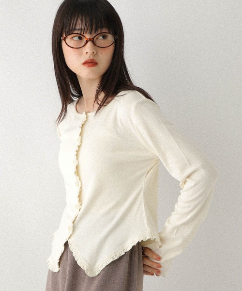 Heather(ヘザー)の「フロントデザインカットソー 592830(Tシャツ/カットソー・レディース・グレー/アイボリー/ネイビー・FREE)」の4枚目の写真