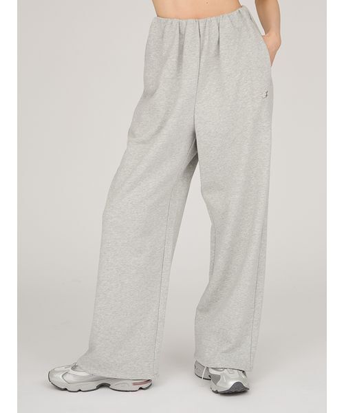 NEW BALANCE(ニューバランス)の「【New Balance for emmi】ウエストギャザースウェットパンツ(スウェットパンツ・レディース・ホワイト・S/M)」の4枚目の写真