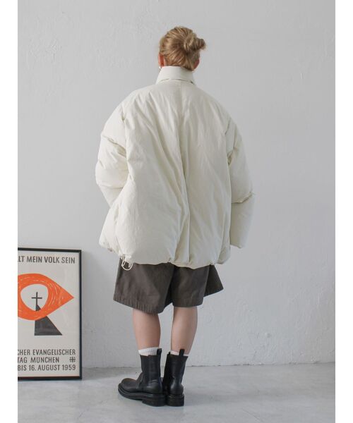 Ungrid（アングリッド）の「ワイドシルエットチノハーフパンツ（チノパンツ・レディース・チャコールグレー/ベージュ・FREE）」の10枚目の写真