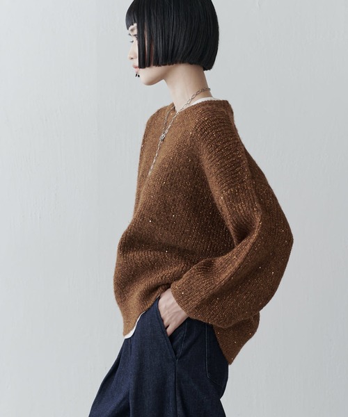 Lui's（ルイス）の「ラメスパンコールニットプルオーバー（ニット/セーター・レディース・ブラウン/ブラック/グレー・FREE）」の6枚目の写真