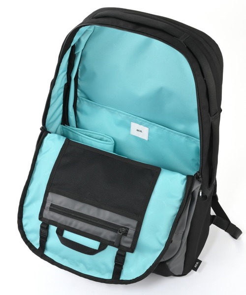 ace.(エース)の「エースジーン ビジネスリュック ラグレンティス B4サイズ収納可能 15.6inchPC収納 29L 1150g 2気室 68324(ビジネスバッグ・メンズ・ダークグレー/ブラック・FREE)」の6枚目の写真