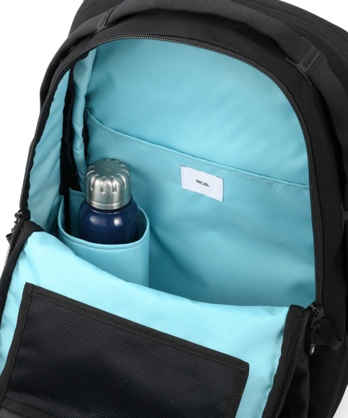 ace.(エース)の「エースジーン ビジネスリュック ラグレンティス B4サイズ収納可能 15.6inchPC収納 29L 1150g 2気室 68324(ビジネスバッグ・メンズ・ダークグレー/ブラック・FREE)」の8枚目の写真