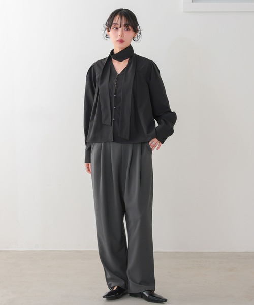 itto...(イット)の「ストレッチジョーゼットタックパンツ(スラックス・レディース・チャコール/モカ/ブラック・M/L)」の7枚目の写真