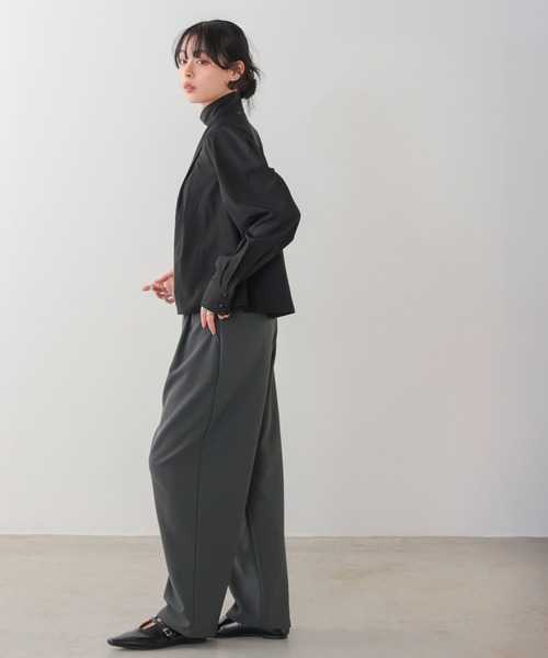 itto...(イット)の「ストレッチジョーゼットタックパンツ(スラックス・レディース・チャコール/モカ/ブラック・M/L)」の8枚目の写真