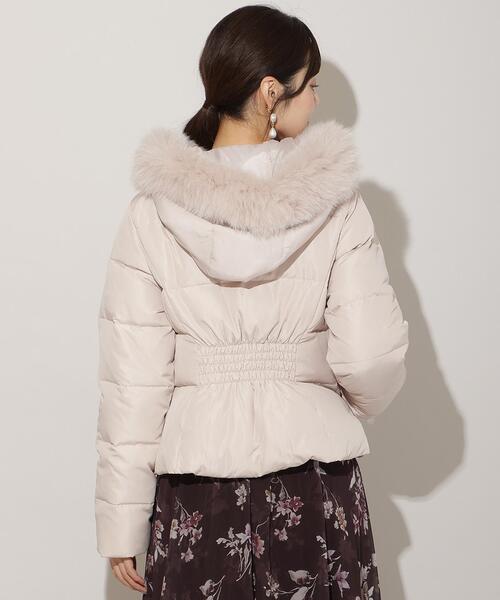 WILLSELECTION（ウィルセレクション）の「フードファーペプラムショートダウン（ダウンジャケット/コート・レディース・ブラック/オフホワイト/ベージュ/ボルドー・FREE）」の12枚目の写真