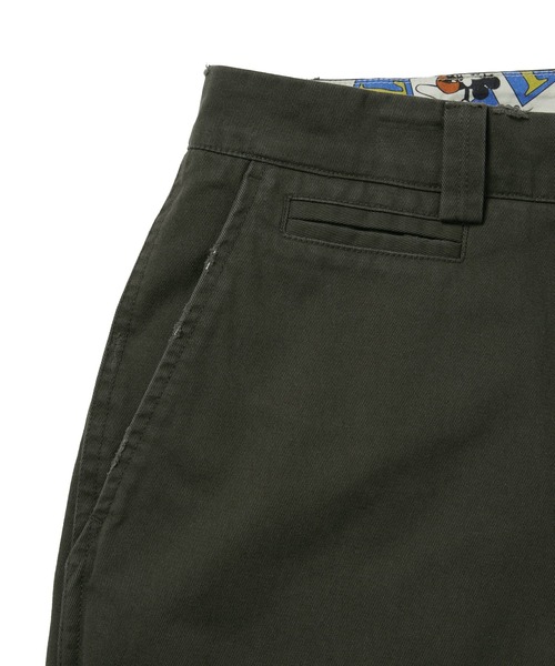 thisisneverthat（ディスイズネバーザット）の「TNT_Mickey_Distressed Chino Pant（チノパンツ・メンズ・ブラウン/ストーン・XL/S/M/L）」の8枚目の写真