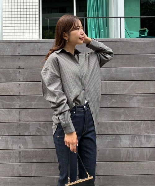 Sirin(シリン)の「【ZOZO限定】ピーチストライプビッグシャツ(シャツ/ブラウス・レディース・ベージュ/チャコールグレー・FREE)」の17枚目の写真