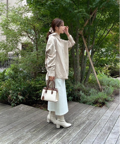 Sirin(シリン)の「【ZOZO限定】ピーチストライプビッグシャツ(シャツ/ブラウス・レディース・ベージュ/チャコールグレー・FREE)」の5枚目の写真