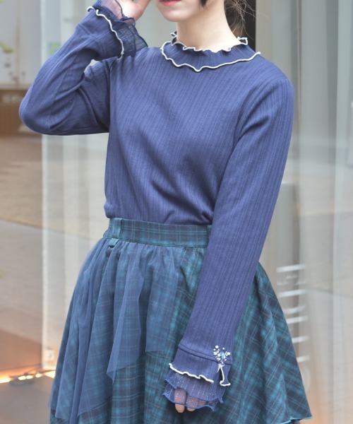 axes femme（アクシーズファム）の「ラメチュールメロープルオーバー（Tシャツ/カットソー・レディース・ダークグリーン/ワイン/ブラック/ダークブラウン/キナリ/パープル/ネイビー・FREE）」の5枚目の写真