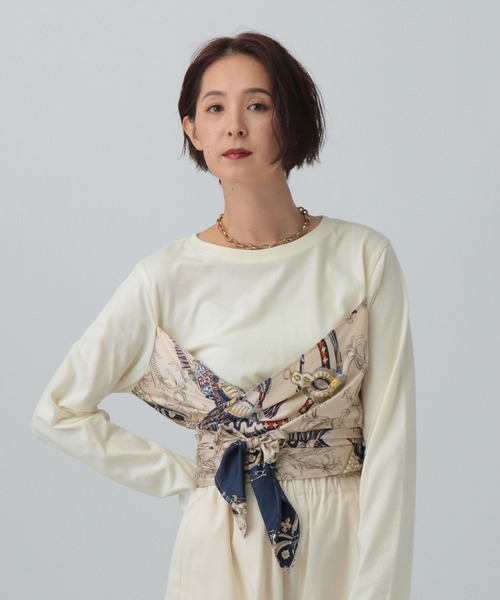 LEPSIM(レプシィム)の「スカーフビスチェ風長袖プルオーバー 603885(Tシャツ/カットソー・レディース・ブラック/ブラウン/アイボリー・FREE)」の21枚目の写真