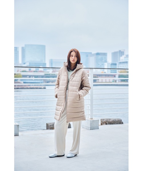 PUMA(プーマ)の「PUMA プーマ ウィメンズ ESS フーデッド パデッド ジャケット(ダウンジャケット/コート・レディース・ベージュ/ブラック・LARGE/MEDIUM/SMALL/X-LARGE)」の7枚目の写真