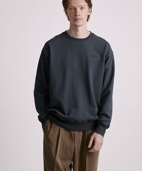 Saturdays NYC　Bowery Script EMB Crew Saturdays NYC（サタデーズ ニューヨークシティ ）の「Bowery Script