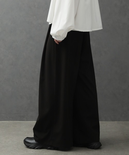 限定値下げ！ヴィンテージ ワイド フレア スラックス ブラック 成人式 式典◎ ヴィンテージ ワイド フレア スラックス ブラック 成人式 式典◎