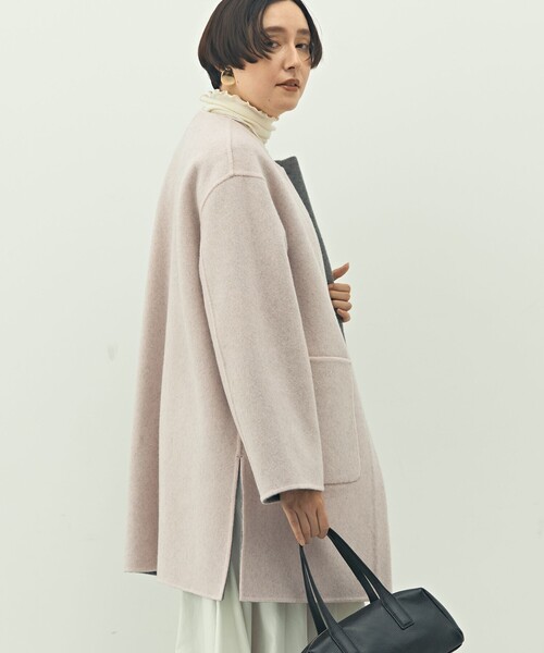 【新品タグ付き】ANAYI カラーリバーノーカラージャケット　ケープ　アイボリー セール】 【2WAY】リバーシブルショートボア アウター （ノーカラー