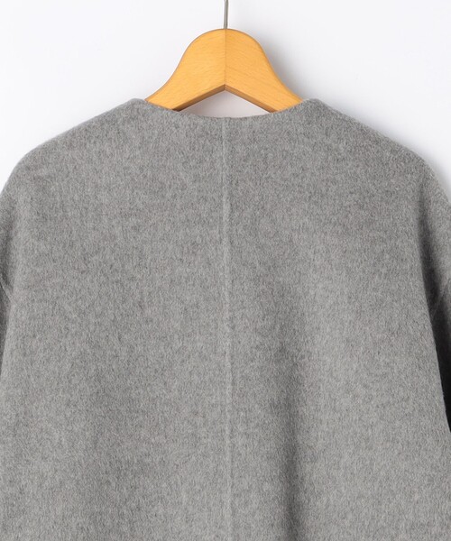 NOLLEY’S（ノーリーズ）の「バイカラーリバーコート（ノーカラーコート・レディース・ブラウン/ライトグレー・38）」の14枚目の写真