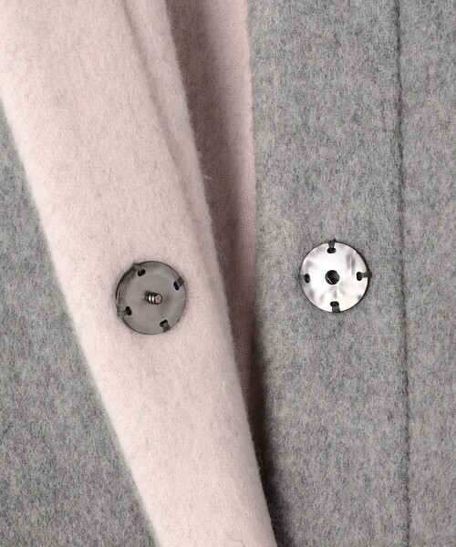 NOLLEY’S（ノーリーズ）の「バイカラーリバーコート（ノーカラーコート・レディース・ブラウン/ライトグレー・38）」の10枚目の写真