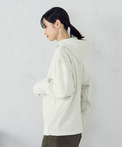 COMME CA ISM(コムサイズム)の「ニット×裏シャギーパーカ(ニット/セーター・メンズ・ブルー/アイボリー/ブラック・SMALL/MEDIUM/LARGE)」の13枚目の写真