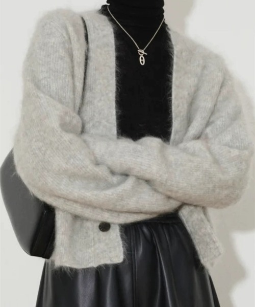 Mohair Lyric V‑neck Cardigan — кардиган с V‑образным вырезом