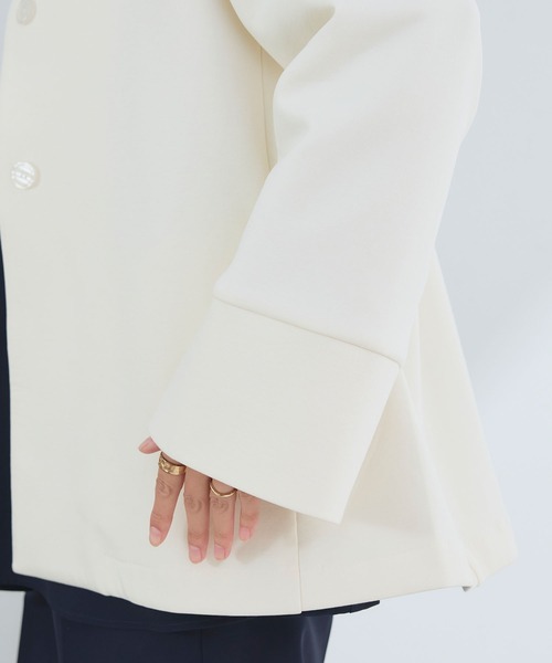 CROSS FUNCTION(クロスファンクション)の「正解 パールボタンAラインコート【CROSS FUNCTION/クロスファンクション】(ノーカラーコート・レディース・アイボリー/ネイビー・LL/L/M)」の7枚目の写真