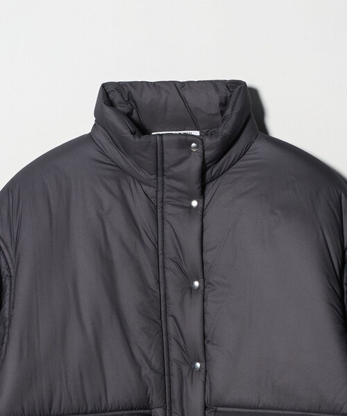 BEAUTY&YOUTH UNITED ARROWS（ビューティーアンドユースユナイテッドアローズ）の「ナイロンパデッド スタンドカラーブルゾン（その他アウター・レディース・ベージュ/ダークグレー・S/M）」の16枚目の写真