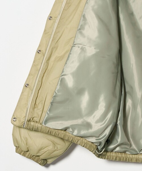 BEAUTY&YOUTH UNITED ARROWS（ビューティーアンドユースユナイテッドアローズ）の「ナイロンパデッド スタンドカラーブルゾン（その他アウター・レディース・ベージュ/ダークグレー・S/M）」の3枚目の写真