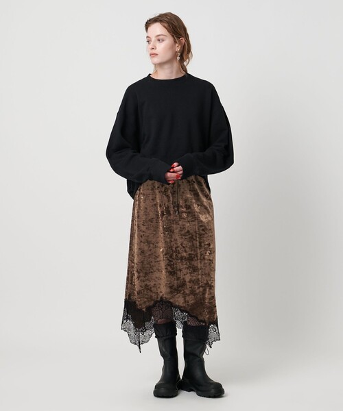 ASTRAET（アストラット）の「＜ASTRAET＞ベロア/レース  イレギュラーヘムスカート（スカート・レディース・ネイビー/モカ・FREE）」の10枚目の写真