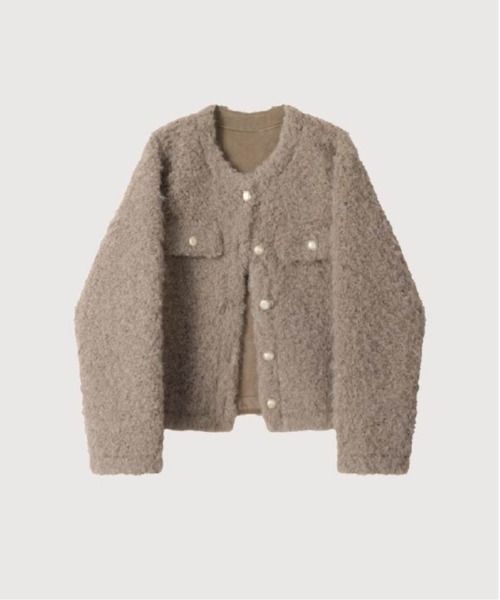 LA POMME petit(ラポミ・プチ)の「Elegant Golden Button Fur Coat(ムートンコート・レディース・ブラウン/ピンク/アイボリー・SMALL/MEDIUM)」の3枚目の写真