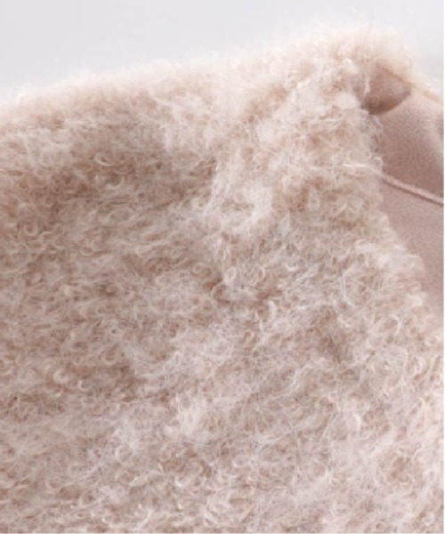 LA POMME petit(ラポミ・プチ)の「Elegant Golden Button Fur Coat(ムートンコート・レディース・ブラウン/ピンク/アイボリー・SMALL/MEDIUM)」の5枚目の写真