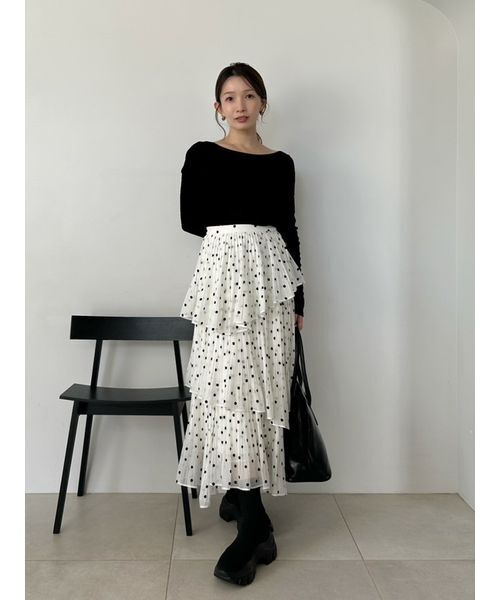 SNIDEL（スナイデル）の「カップインベロアカットソー（Tシャツ/カットソー・レディース・ブラウン/ベージュ/ブラック・F）」の6枚目の写真