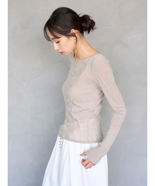 SNIDEL（スナイデル）の「カップインベロアカットソー（Tシャツ/カットソー・レディース・ブラウン/ベージュ/ブラック・F）」の17枚目の写真