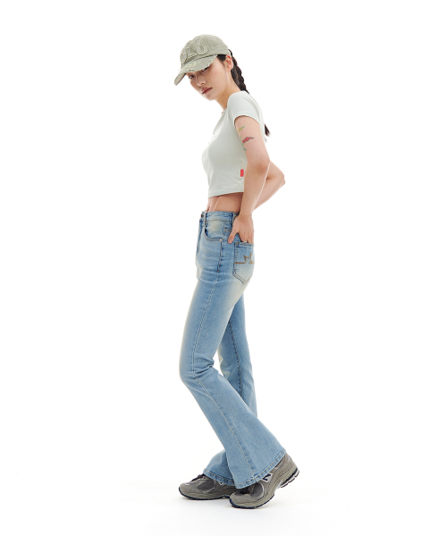 ARCHIVE BOLD（アーカイブボールド）の「BOOTSCUT DENIM PANTS (LIGHT BLUE)（デニムパンツ・レディース・その他・MEDIUM/SMALL/X-SMALL）」の5枚目の写真