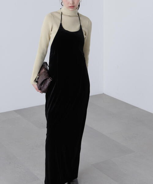 FREE'S MART（フリーズマート）の「◆ホルターネックベロアキャミワンピース（ワンピース・レディース・ブラウン/ブラック・MEDIUM/SMALL）」の12枚目の写真