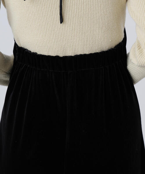 FREE'S MART（フリーズマート）の「◆ホルターネックベロアキャミワンピース（ワンピース・レディース・ブラウン/ブラック・MEDIUM/SMALL）」の22枚目の写真