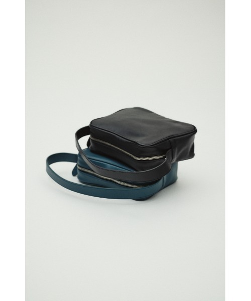 RIM.ARK（リムアーク）の「Boston leather mini bag ボストンレザーミニバッグ（ハンドバッグ・レディース・ダークブルー/ブラック・FREE）」の14枚目の写真