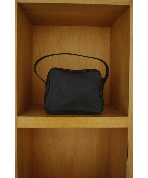 RIM.ARK（リムアーク）の「Boston leather mini bag ボストンレザーミニバッグ（ハンドバッグ・レディース・ダークブルー/ブラック・FREE）」の12枚目の写真