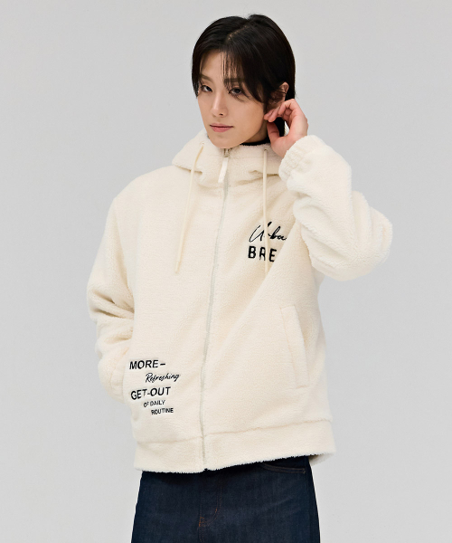CHASECULT(チェイスカルト)の「共用グラフィックフリースフードジップアップ-アイボリー(その他アウター・メンズ・アイボリー・90/100/95/105)」の2枚目の写真